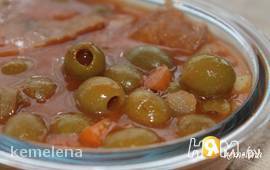Оливковый красный суп