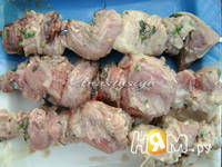 Приготовление шашлыка из свинины в кефире: шаг 4