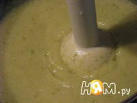 Приготовление крем-супа из цукини с форелью: шаг 8