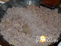 Приготовление блинчиков с мясом: шаг 2