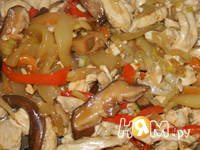 Приготовление куриного филе с овощами в соусе: шаг 14