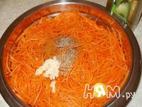 Приготовление моркови по-корейски: шаг 1