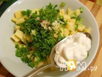 Приготовление салата с креветками и авокадо: шаг 8