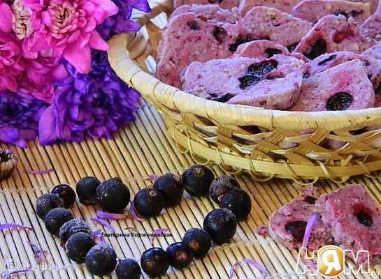 Рецепт Фиолетовое печенье с черной смородиной