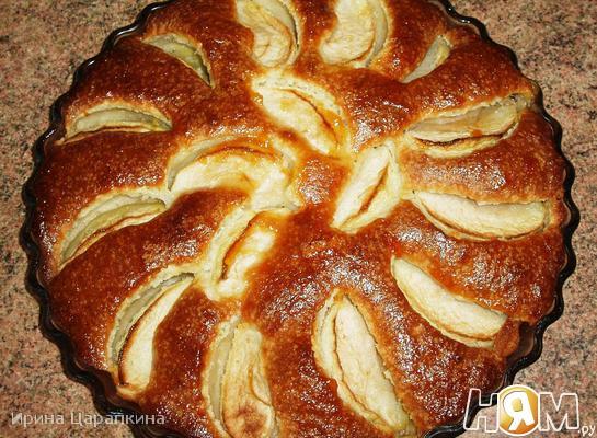 Рецепт Яблочный пирог на йогурте