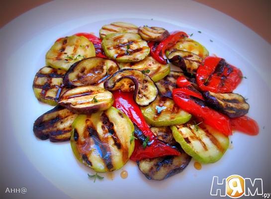 Рецепт Салат из маринованных овощей на гриле