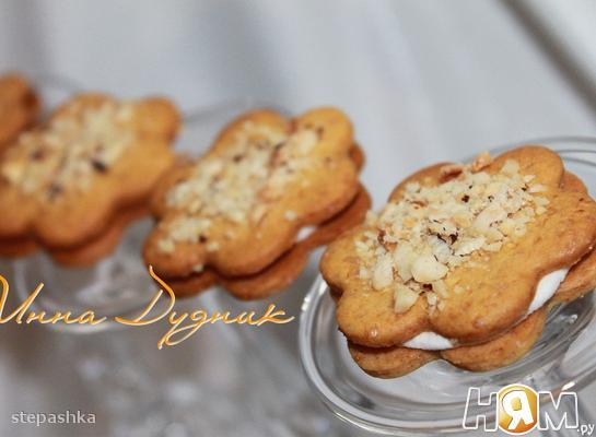 Рецепт Медовое печенье с орешками