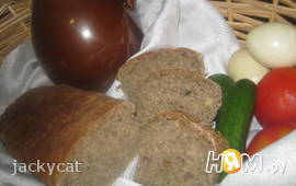 Домашний хлеб с отрубями и семенами подсолнечника.