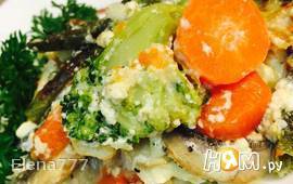 Рыба с овощами под сырно-сливочным соусом