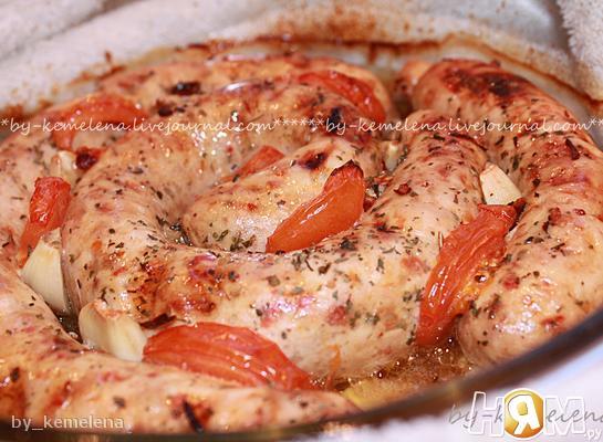 Колбаски куриные домашние с сушеными томатами