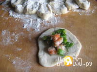 Приготовление рыбного супа с креветочными пельменями: шаг 7