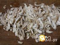 Приготовление омлета с креветками и грибами: шаг 1