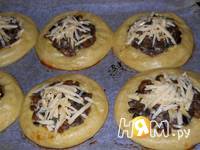 Приготовление картофельных ватрушек с грибами: шаг 14