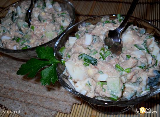 Рецепт Салат с тунцом с огурцом