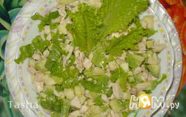 Салат с авокадо и курицей