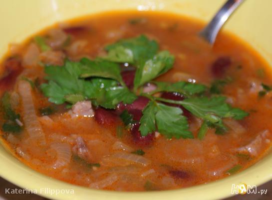 Острый томатный суп с фасолью для Гуффи