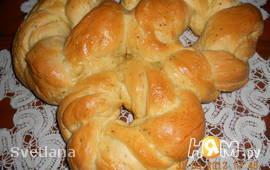 Греческий  Пасхальный хлеб с анисом