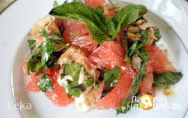 Тайский салат с грейфрутом