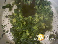 Приготовление зеленого салата: шаг 1