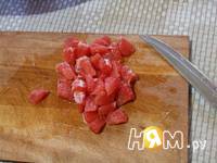 Приготовление красного креветочно-овощного салат: шаг 2