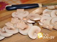 Приготовление омлета с грибами и зеленым луком: шаг 1