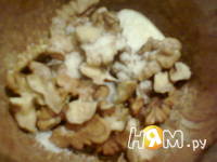 Приготовление соуса орехово-чесночного: шаг 2