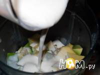 Приготовление холодного крем-супа с авокадо на кефире: шаг 4