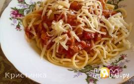 Спагетти с соусом из тунца