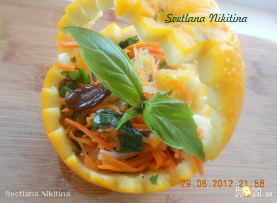 Пикантный салат с апельсином