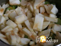 Приготовление варенья из ревеня с яблоками и имбирем : шаг 5