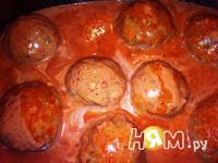 Приготовление тефтелей в томатном соусе: шаг 7