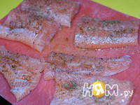 Приготовление лосося под белым соусом: шаг 1
