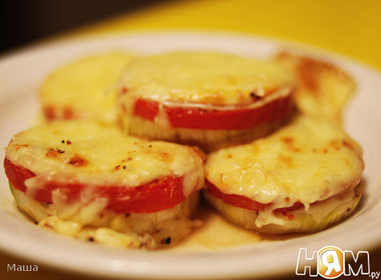 Рецепт Кабачки, запеченные с помидорами и сыром