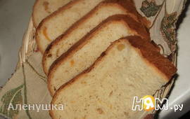 Хлеб пшеничный с курагой 