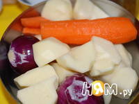 Приготовление индейки с овощами в соусе: шаг 1