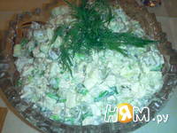 Приготовление салата с картошкой  и соленым огурцом: шаг 8