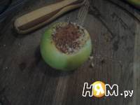 Приготовление яблока запеченного в шоколадной подливе: шаг 3