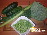 Приготовление салата из капусты брокколи: шаг 1