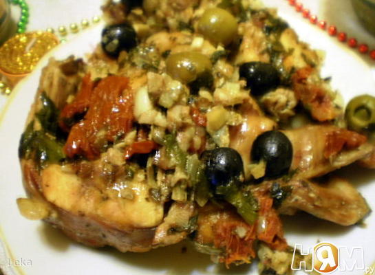 Рецепт Кролик с маслинами, оливками и беконом