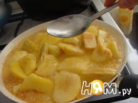 Приготовление тыквенного пирога с яблоками: шаг 10