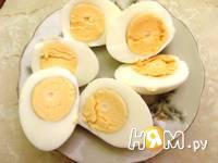 Приготовление яиц фаршированных орехами: шаг 1