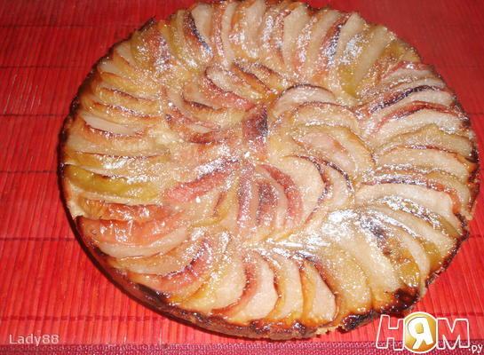 Нормандский пирог с яблоками