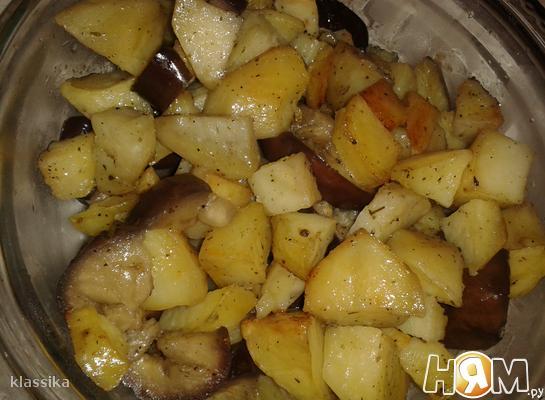 Баклажаны с картофелем в духовке